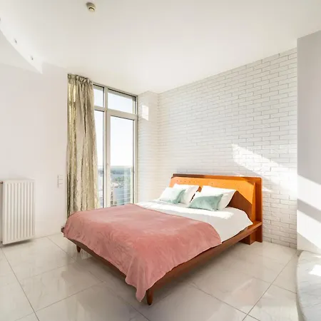 Skypenthouse & Spa With Free Parking 里加 外观 照片