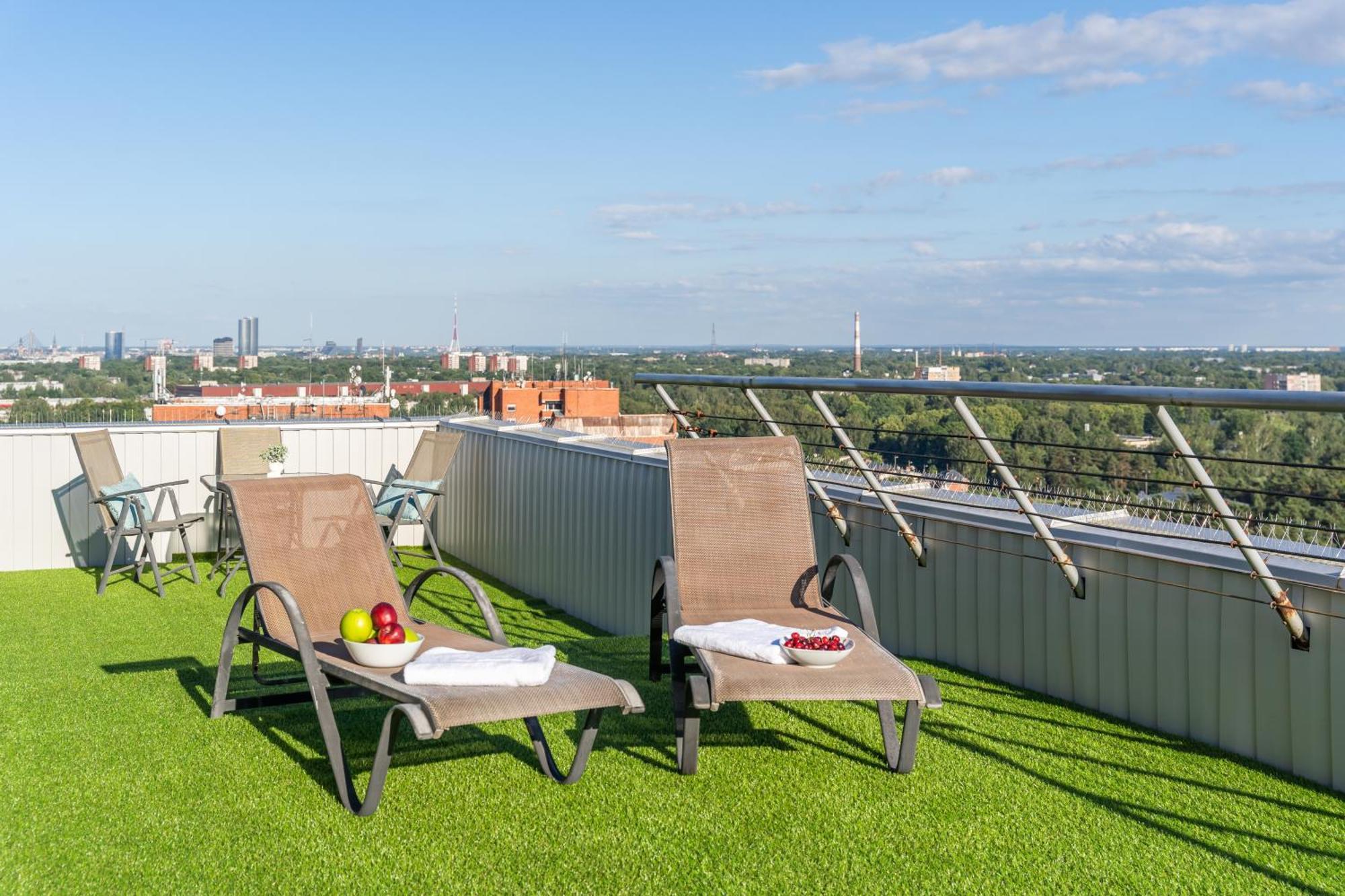 Apartamento Skypenthouse & With Free Parking